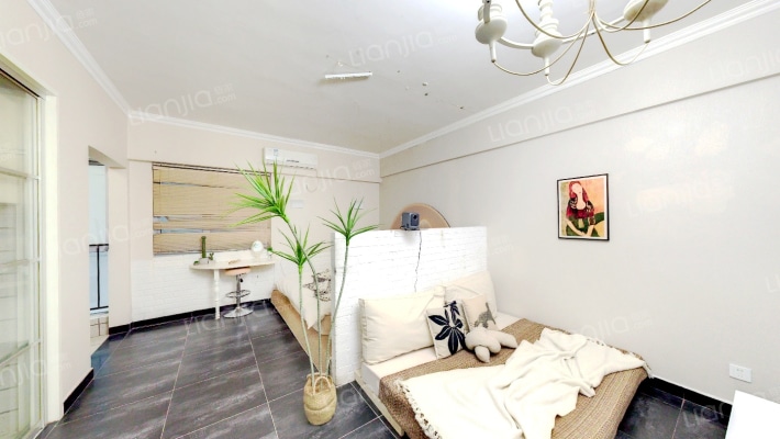 五一中央领御二手房实景图