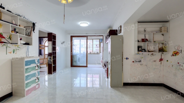 华景新城豪门阁二手房实景图