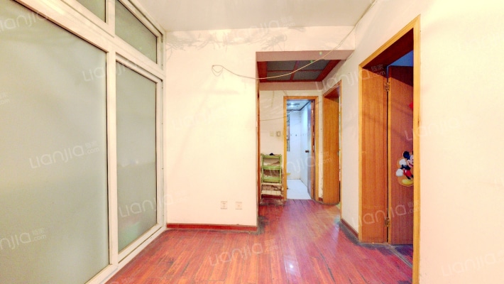 南阳路254号二手房实景图