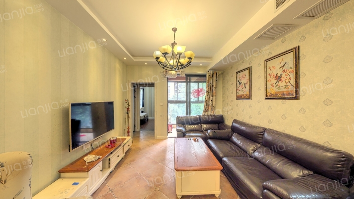 保利江上明珠馨园二手房实景图