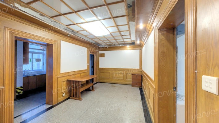 东南一村二手房实景图