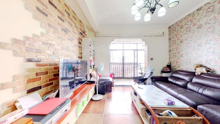 铂金天地二手房实景图