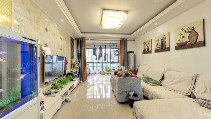 优山美地二手房实景图