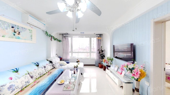 廊桥国际二手房实景图