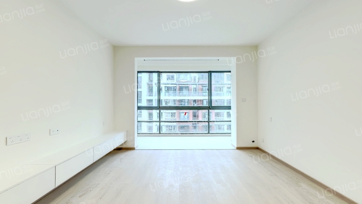 绿地世纪城(二期)二手房实景图