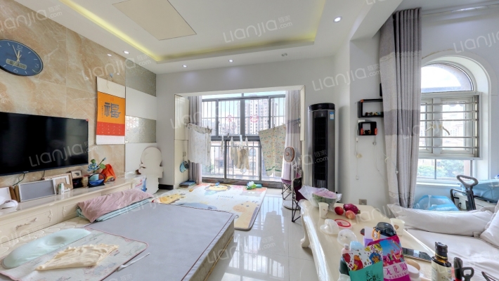 威尼斯水城第十五街区二手房实景图