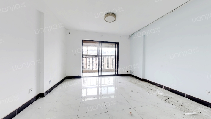 湖山香颂湾二手房实景图