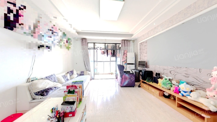 鸿发世纪城二手房实景图