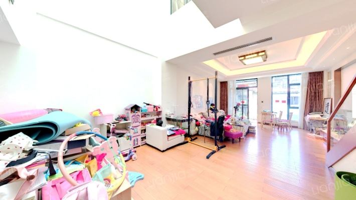 佳馨美墅二手房实景图