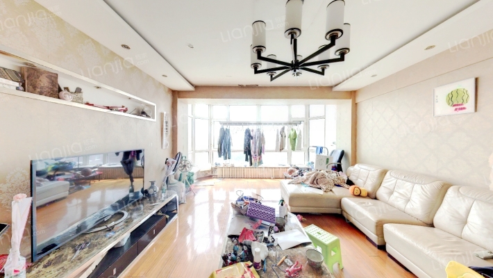 胜利家园二手房实景图