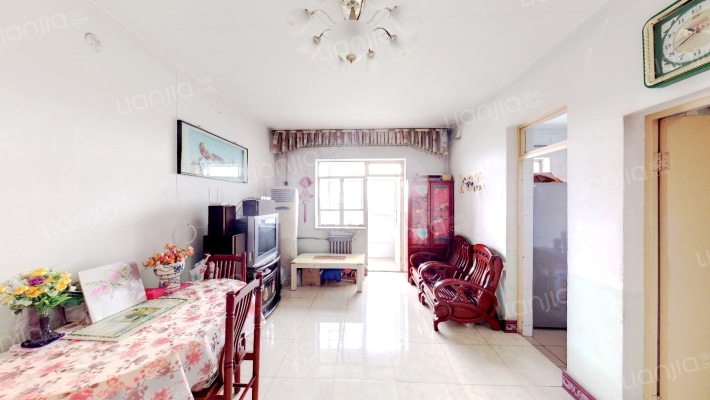 鹤山里二手房实景图