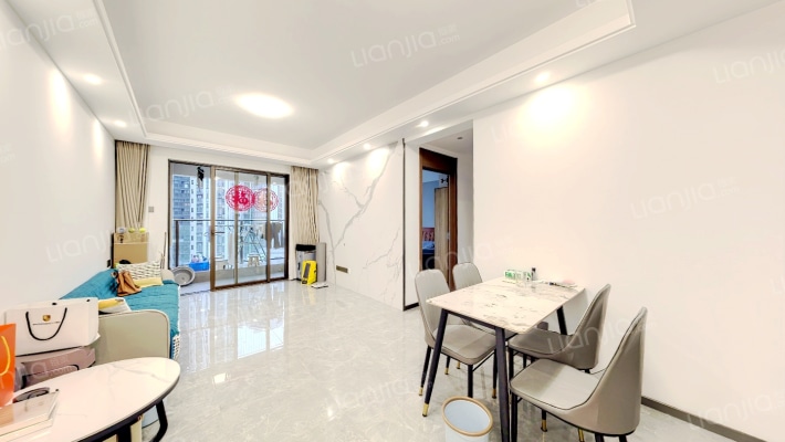 清平华府二手房实景图