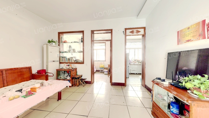 吕花园居民小区二手房实景图