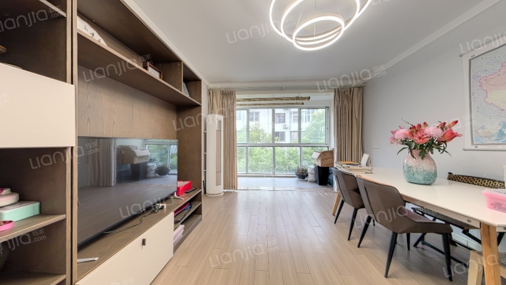 嘉多利花园二手房实景图