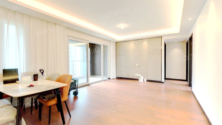 万科理想城四期未来城二手房实景图