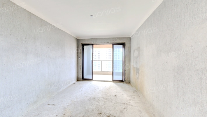 新力金沙湾二手房实景图