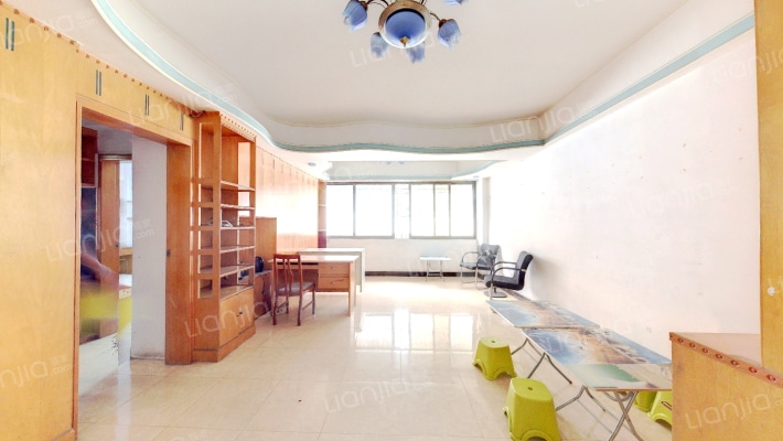 南江路二手房实景图