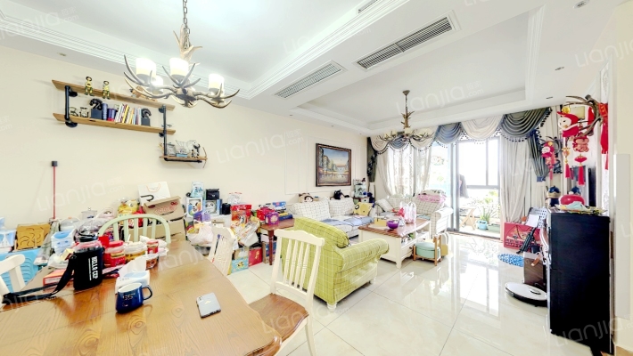 嘉年华国际社区二手房实景图