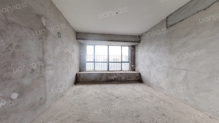 紫辰名苑二手房实景图