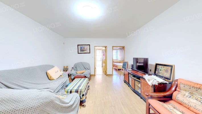 凯旋公寓二手房实景图