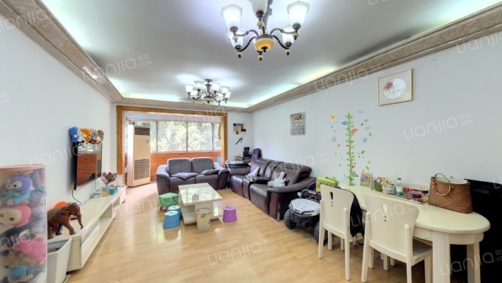 小天公寓二手房实景图