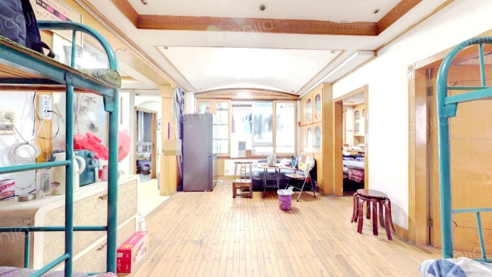 汉正街工商银行宿舍二手房实景图