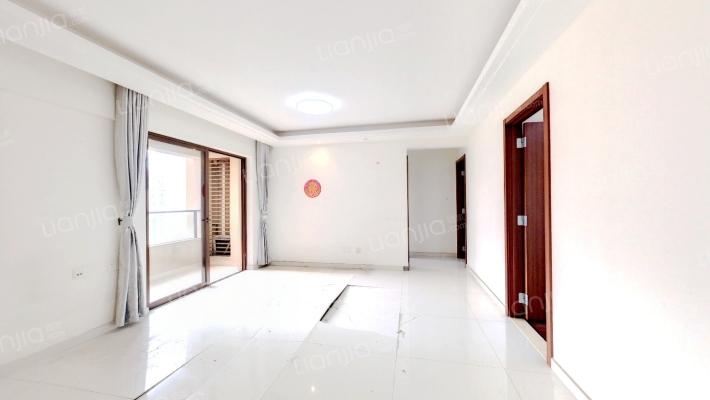 万科欧泊二手房实景图