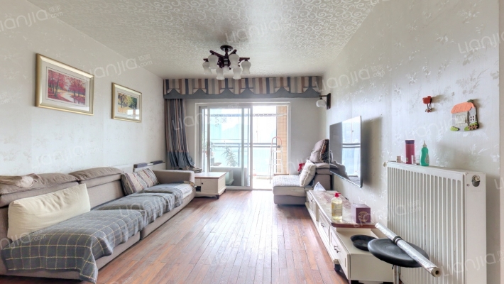 橙郡一期二手房实景图