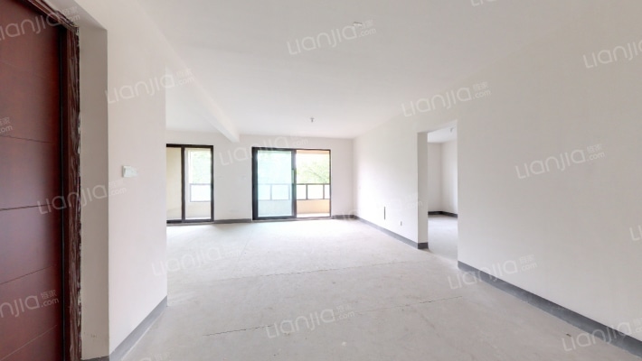 龙湖天璞二手房实景图