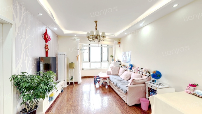 中国铁建国际城香湾凤苑二手房实景图