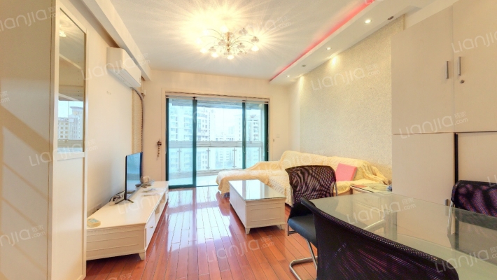 东湖名苑二手房实景图