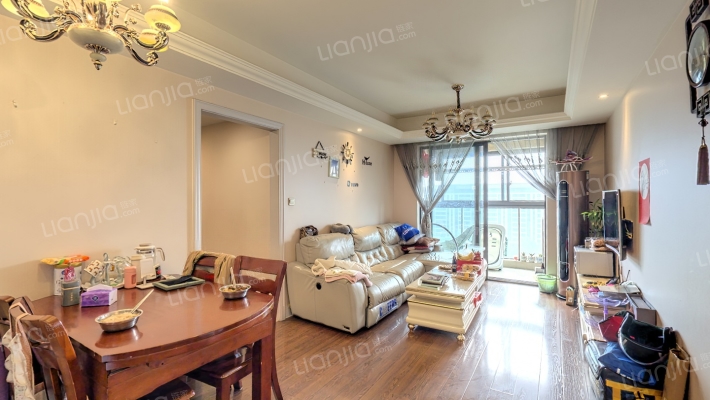 绿城莲园二手房实景图