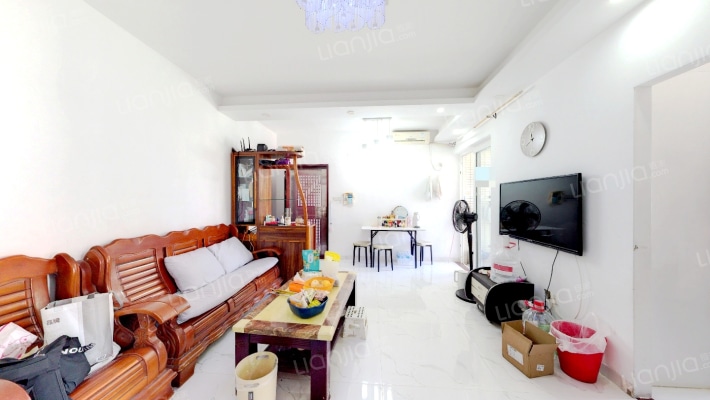 彩世界家园二手房实景图