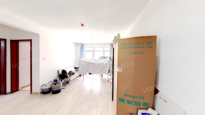 城发晶华苑二手房实景图