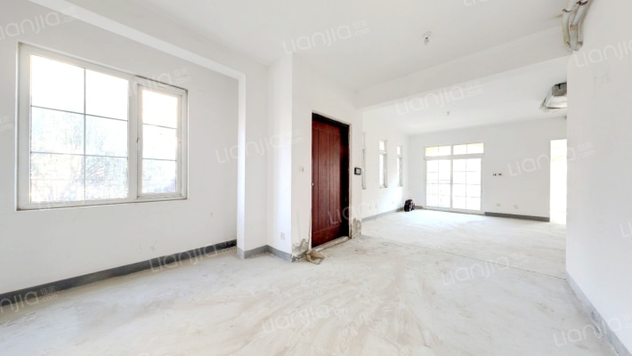 龙湖滟澜海岸二手房实景图