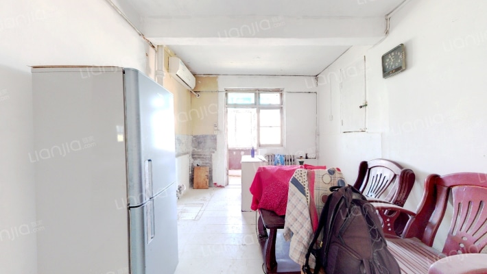 西铁华清住宅小区二手房实景图