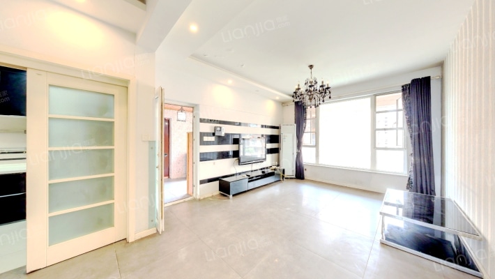 比华利国际城一期二手房实景图