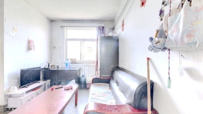 建章路石化社区二手房实景图