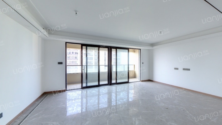 万科观湖礼著一期二手房实景图