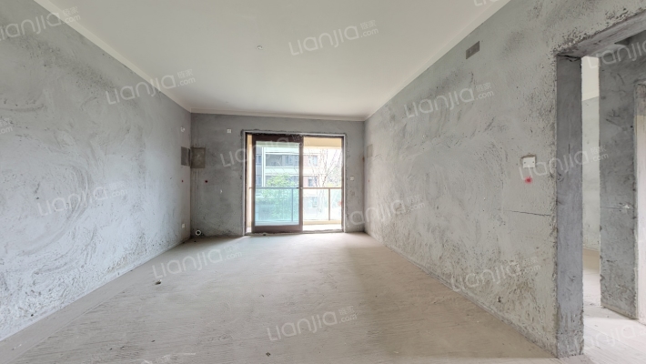 华远海蓝和光二手房实景图