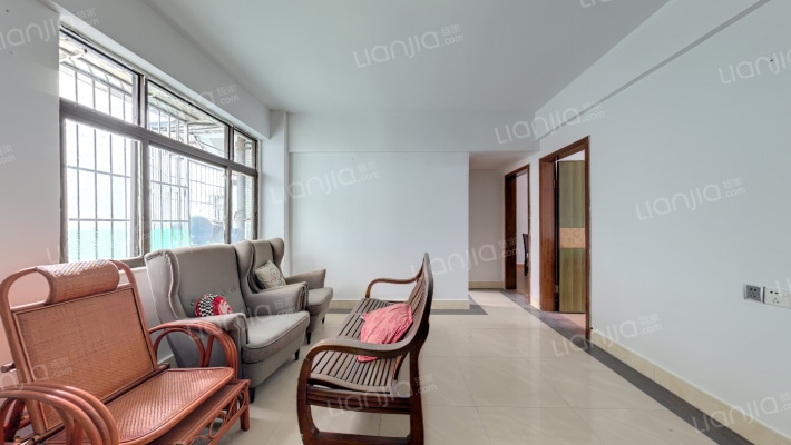 雲海花園二手房实景图