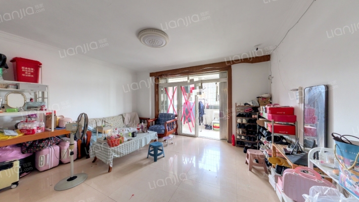 育秀中心二手房实景图