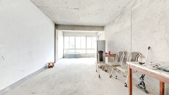 人杰景典苑二手房实景图