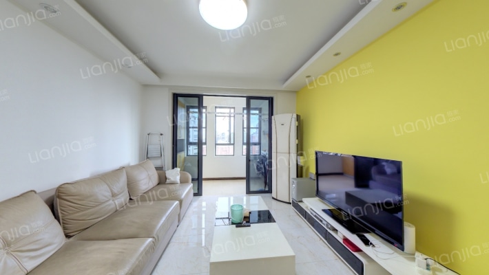 圣骊河滨苑二手房实景图