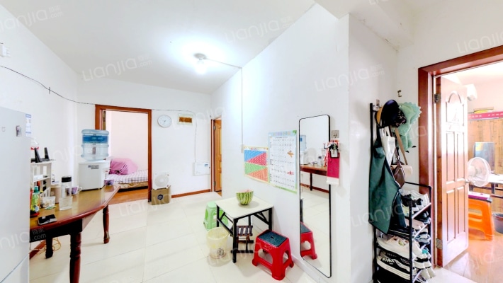 梅里花苑一期二手房实景图