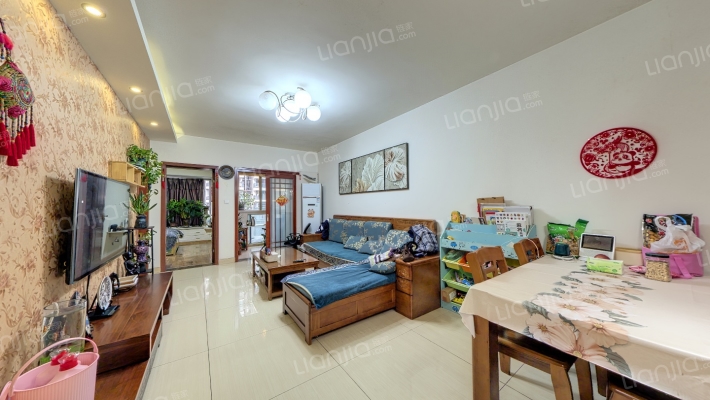 金阳易诚国际二手房实景图