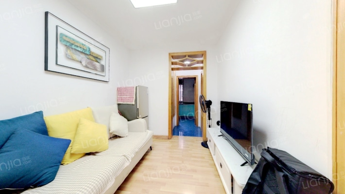 金融巷36号二手房实景图