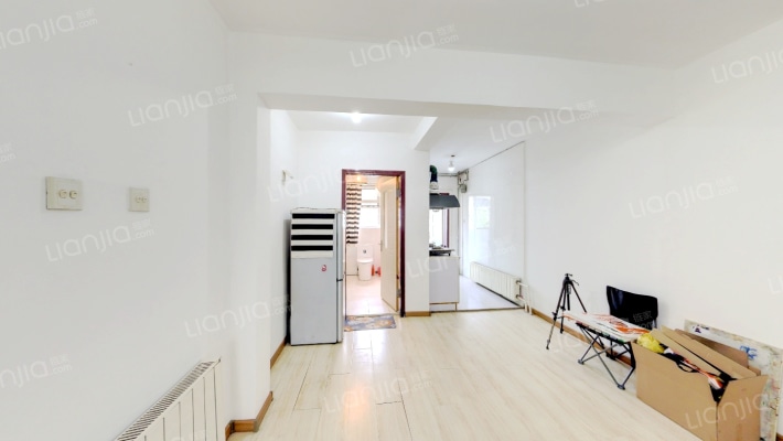 新伟庭苑二手房实景图