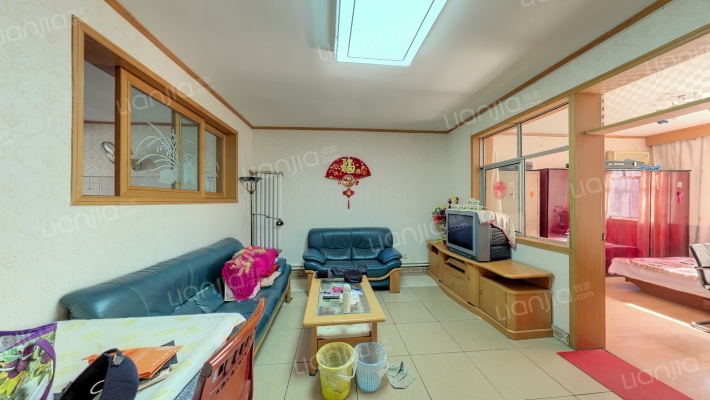 鑫泉花园东区二手房实景图