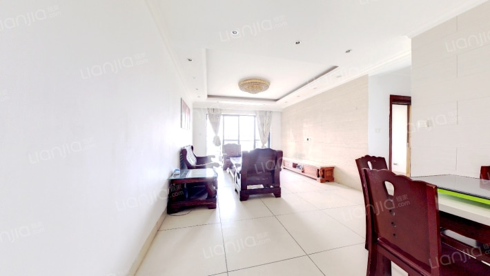 保利公园198百合郡二手房实景图